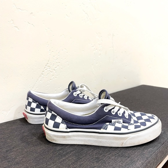 VANS BLUE AND WHITE CHECKER BOARD SIZE 5 - Picture 2 of 2